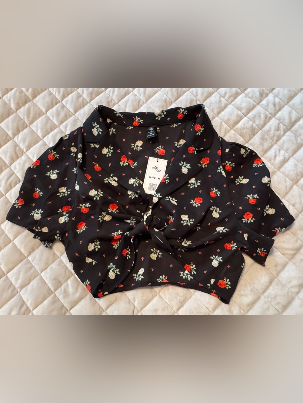 SHEIN Black Floral Tie-Front Cropped Blouse with Red & Cream Roses